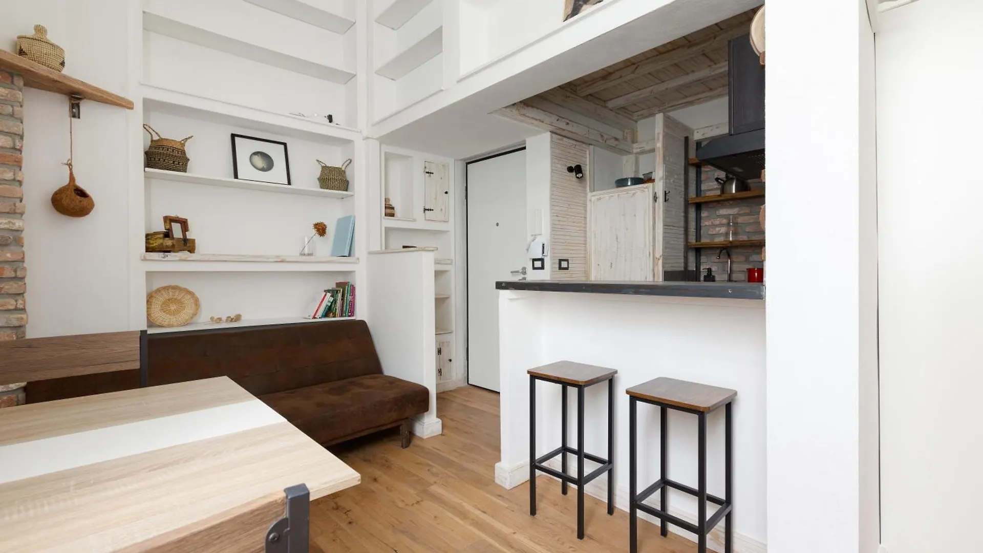 Apartment Appartamento Su 2 Livelli- Universita Iulm Milan Italy